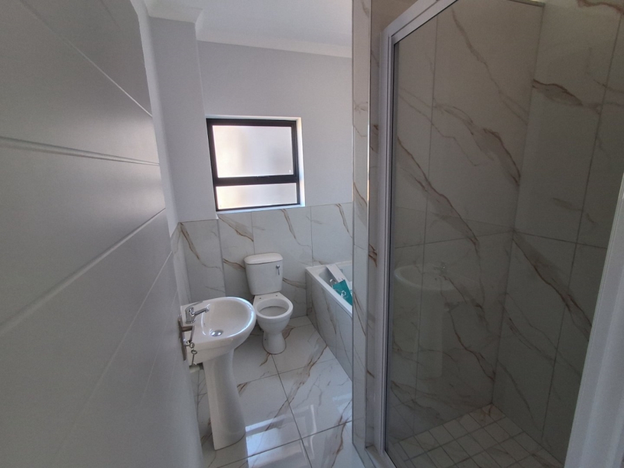 2 Bedroom Property for Sale in Ruyterwacht Western Cape